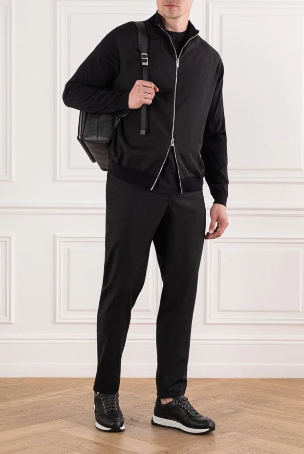 Tombolini костюм черный шерстяной с высоким воротником и молнией 191512 - фото 2