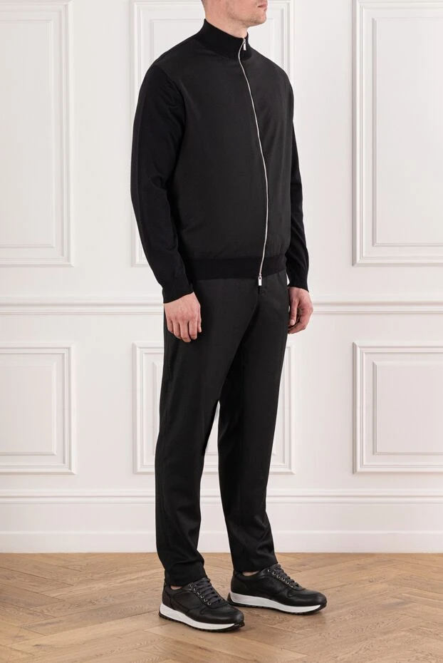 Tombolini костюм черный шерстяной с высоким воротником и молнией 191512 - фото 3