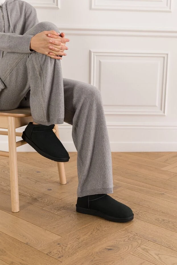 Marina Torres короткие угги из овчины черного цета женские 192052 - фото 2