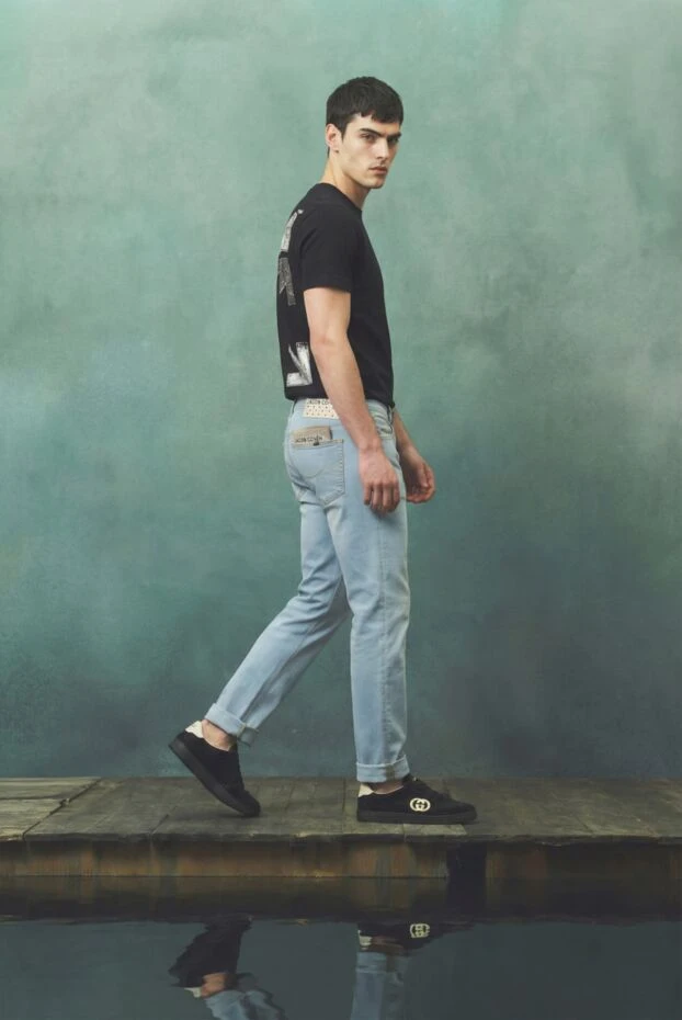 Jacob Cohen premium light blue denim jeans with a tapered fit 193021 - photo 2