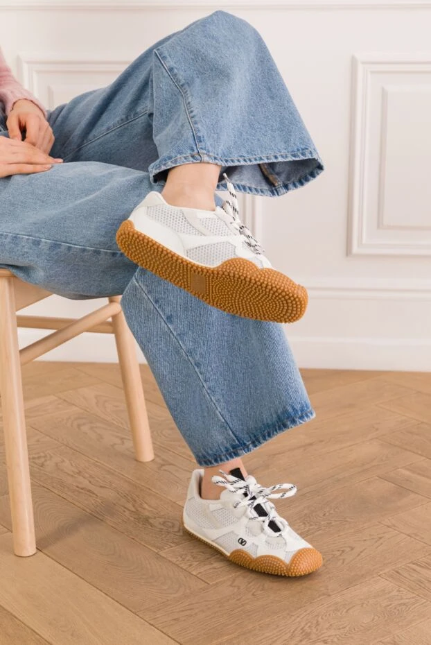 Valentino women's amphibia sneakers in white with a unique sole 193346 - photo 2