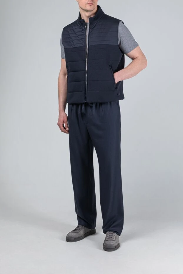 Dolce & Gabbana мужской стеганый жилет темно-синего цвета с воротником-стойкой 193393 - фото 2