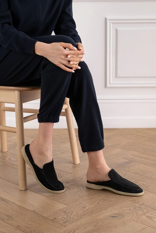 Cesare di Napoli black suede mules with light soles 193496 - photo 2