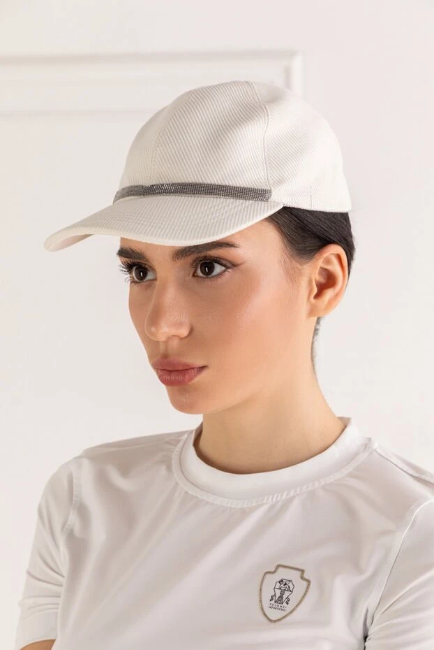 Brunello Cucinelli white baseball cap with silver trim made from a cotton and linen blend 193753 - photo 2