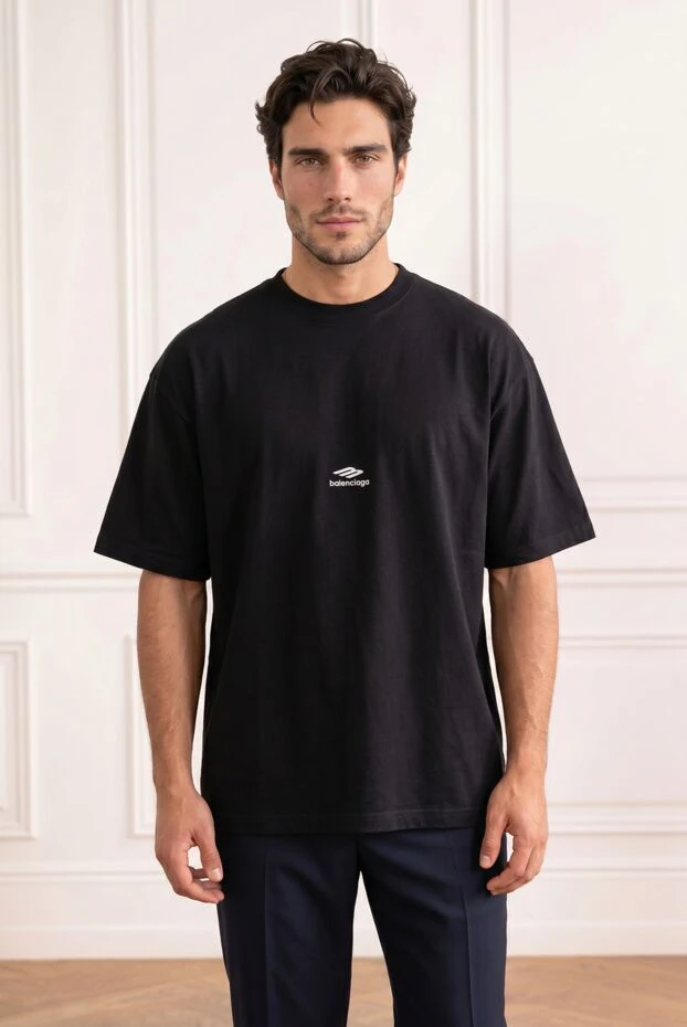 Balenciaga black men's oversized t-shirt with a miniature logo 193927 - photo 3