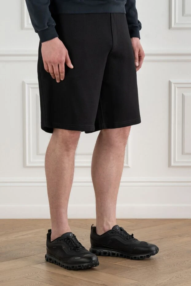 Brunello Cucinelli men's black drawstring sports shorts with pockets 193985 - photo 3