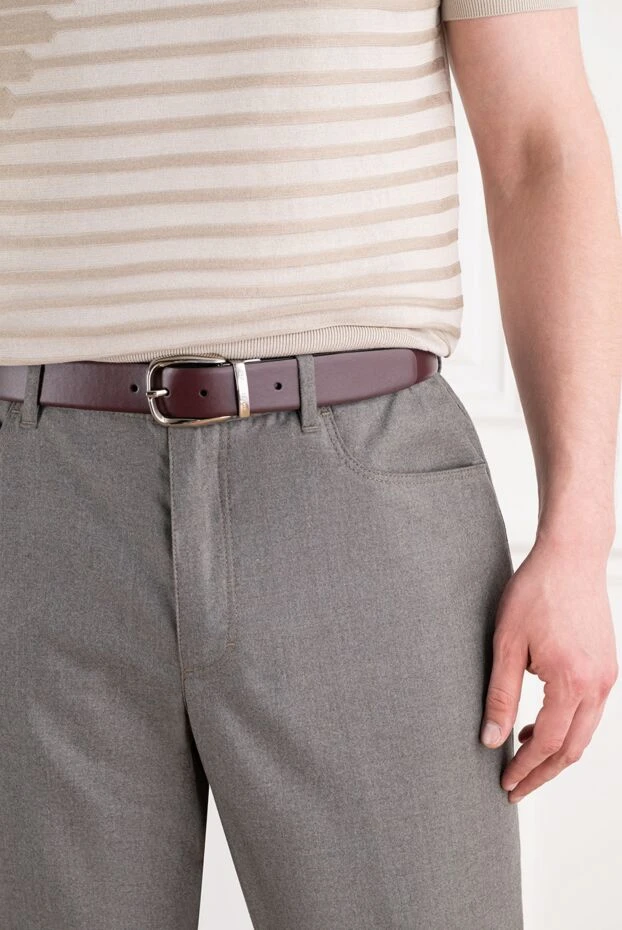 A.Testoni classic burgundy leather belt with a round buckle 194112 - photo 2