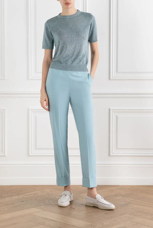 D.Exterior women's short-sleeved jumper in a soft blue shade 194226 - photo 2