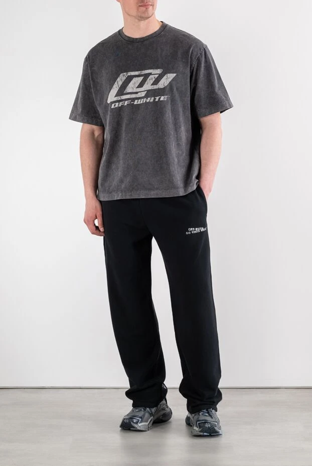 Off-White сіра вінтажна футболка з великим потертим логотипом 194253 - фото 2