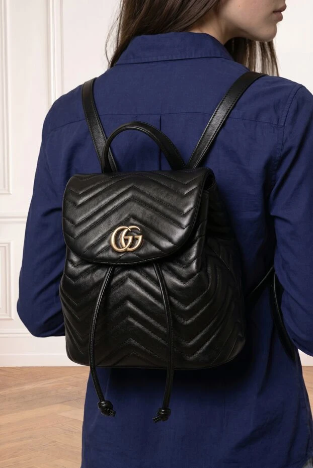 Gucci black women's backpack made of black quilted nappa leather with a chevron pattern 194292 - photo 3