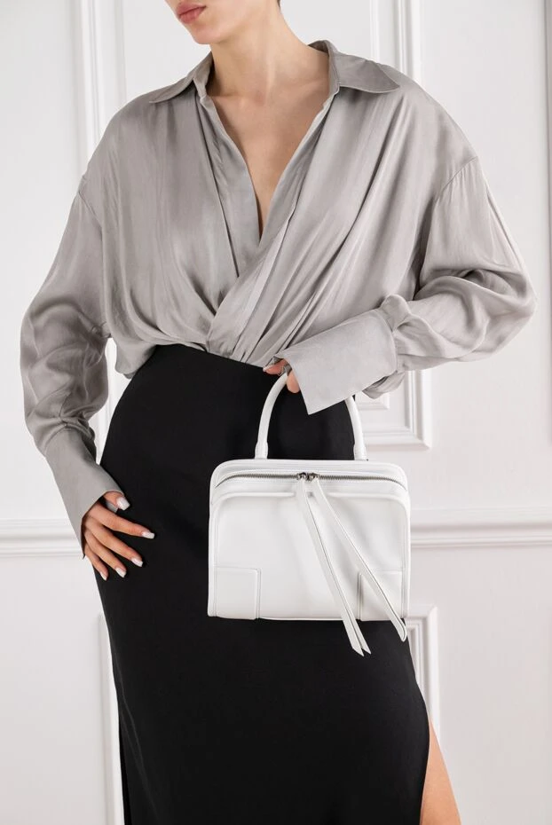Loewe small amazona 180 bag in soft white calfskin 194371 - photo 2