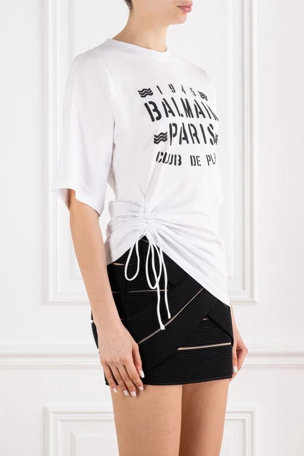 Balmain women's white classic length t-shirt with contrast graphics 194406 - photo 3