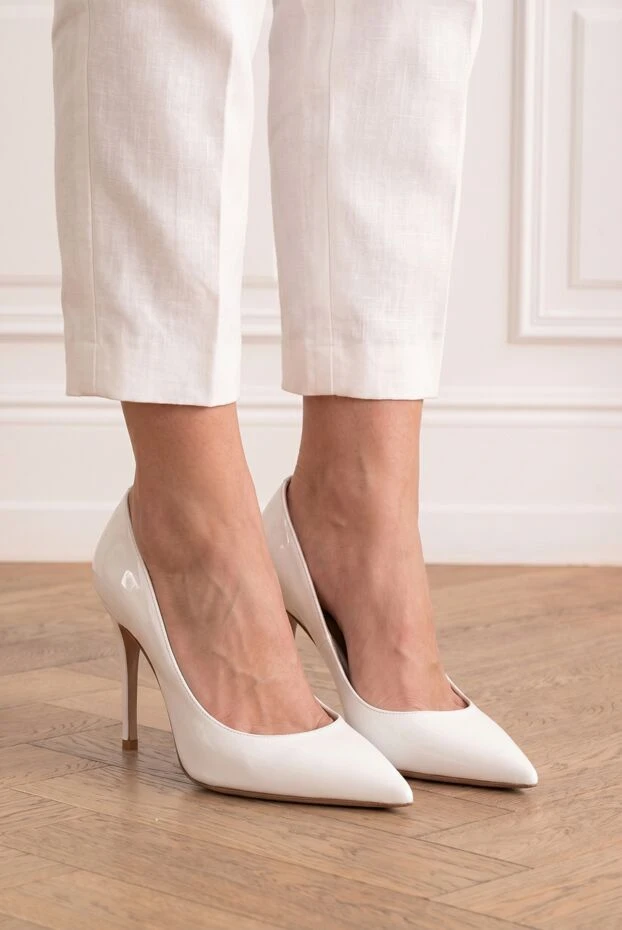 Le Silla white patent leather high heel pumps 194576 - photo 3