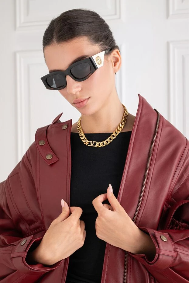 Gucci tortoiseshell sunglasses with contrasting cream temples and gold logo 194899 - photo 2