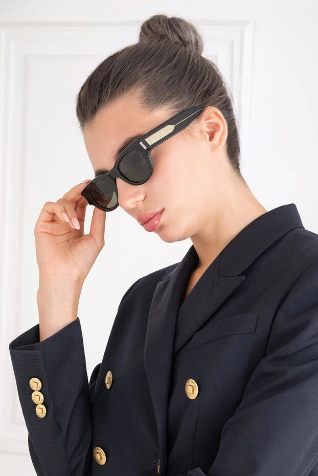 Saint Laurent cat eye sunglasses in tortoiseshell frames with silver plates 194941 - photo 2