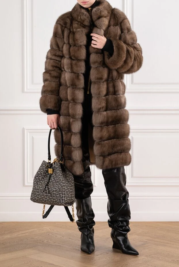 FG Furs solid barguzin sable midi coat with horizontal layout 195362 - photo 2
