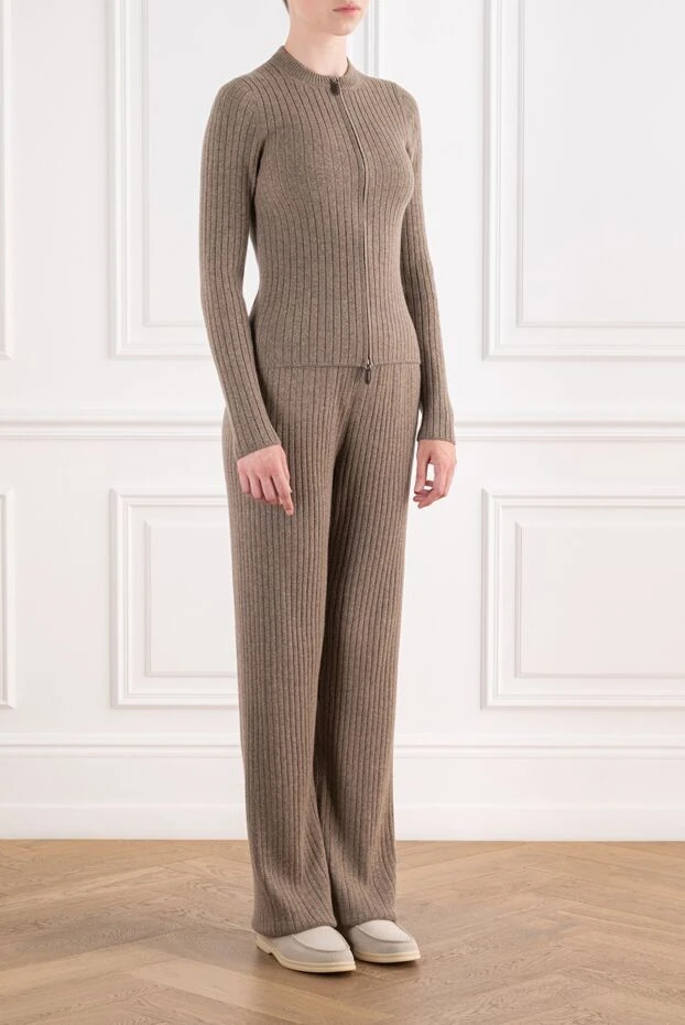 Loro Piana coste brown ribbed knit suit with a zip-up cardigan and palazzo pants 195887 - photo 2