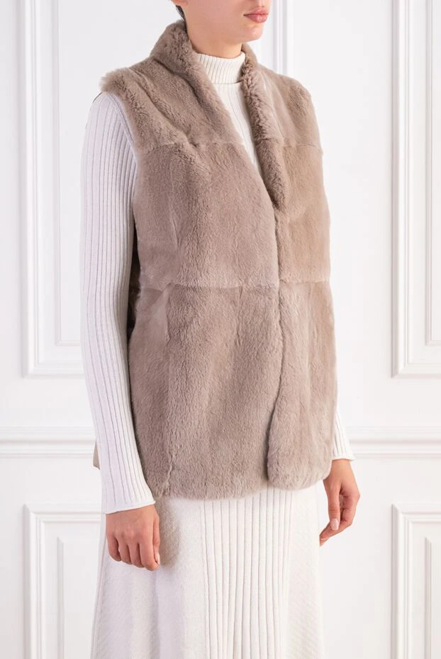 Peserico fur vest with quilted nylon lining in powder finish 197776 - photo 3