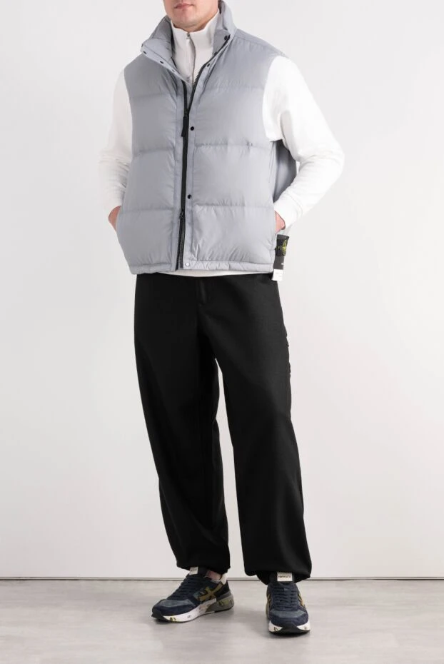 Stone Island men's quilted vest in a smoky shade with a stand-up collar and down filling 198080 - photo 2
