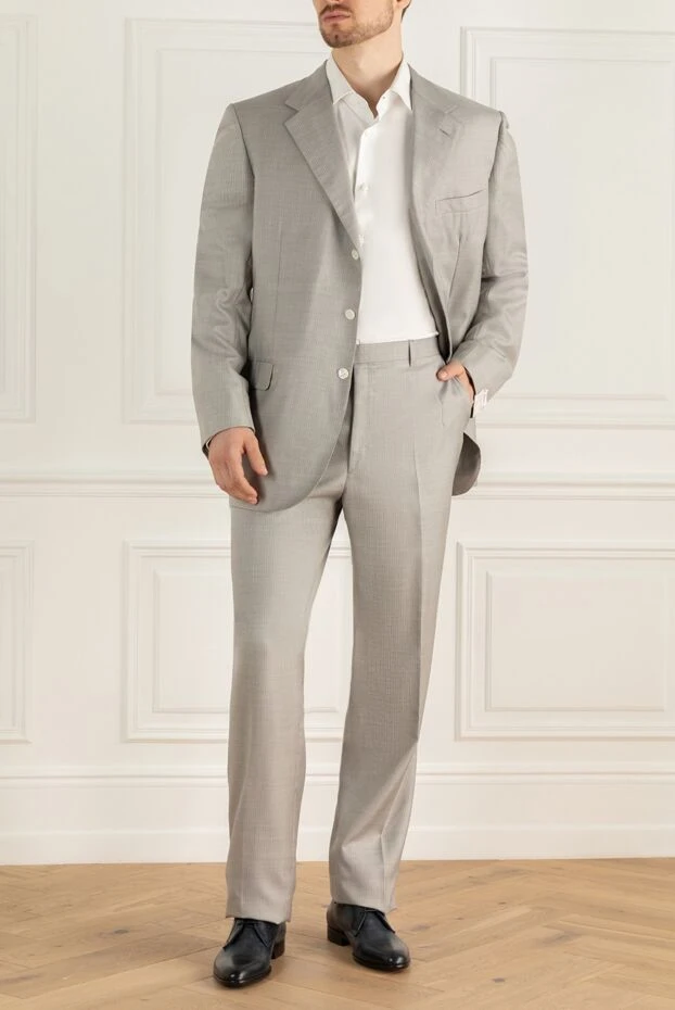 Brioni мужские костюм мужской из шерсти и шёлка серый купить с ценами и фото 950164 - фото 2