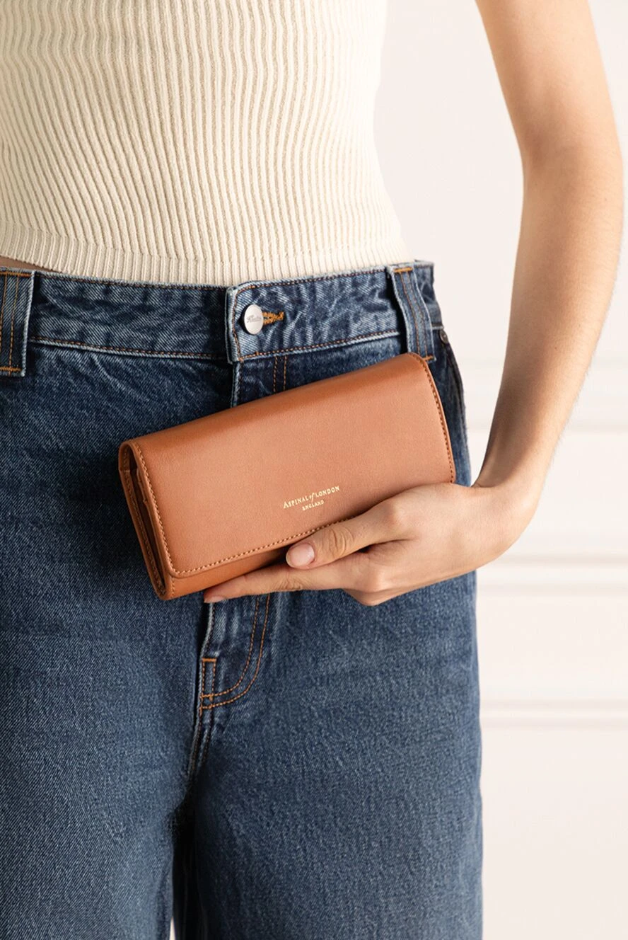 Aspinal of London woman brown leather wallet for women buy with prices and photos 155260 - photo 2