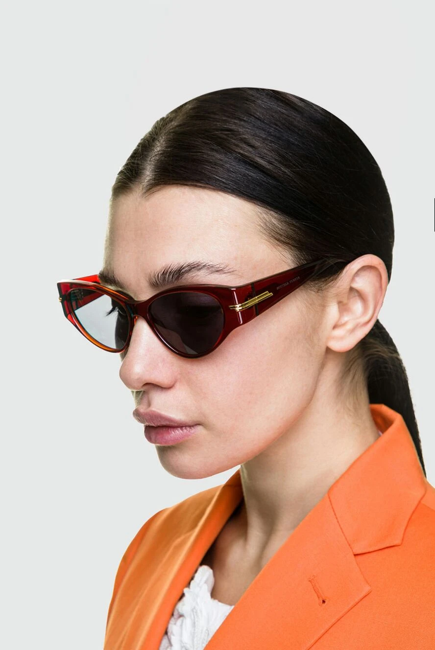 Bottega Veneta жіночі окуляри з пластику та металу червоні жіночі купити фото з цінами 155732 - фото 2