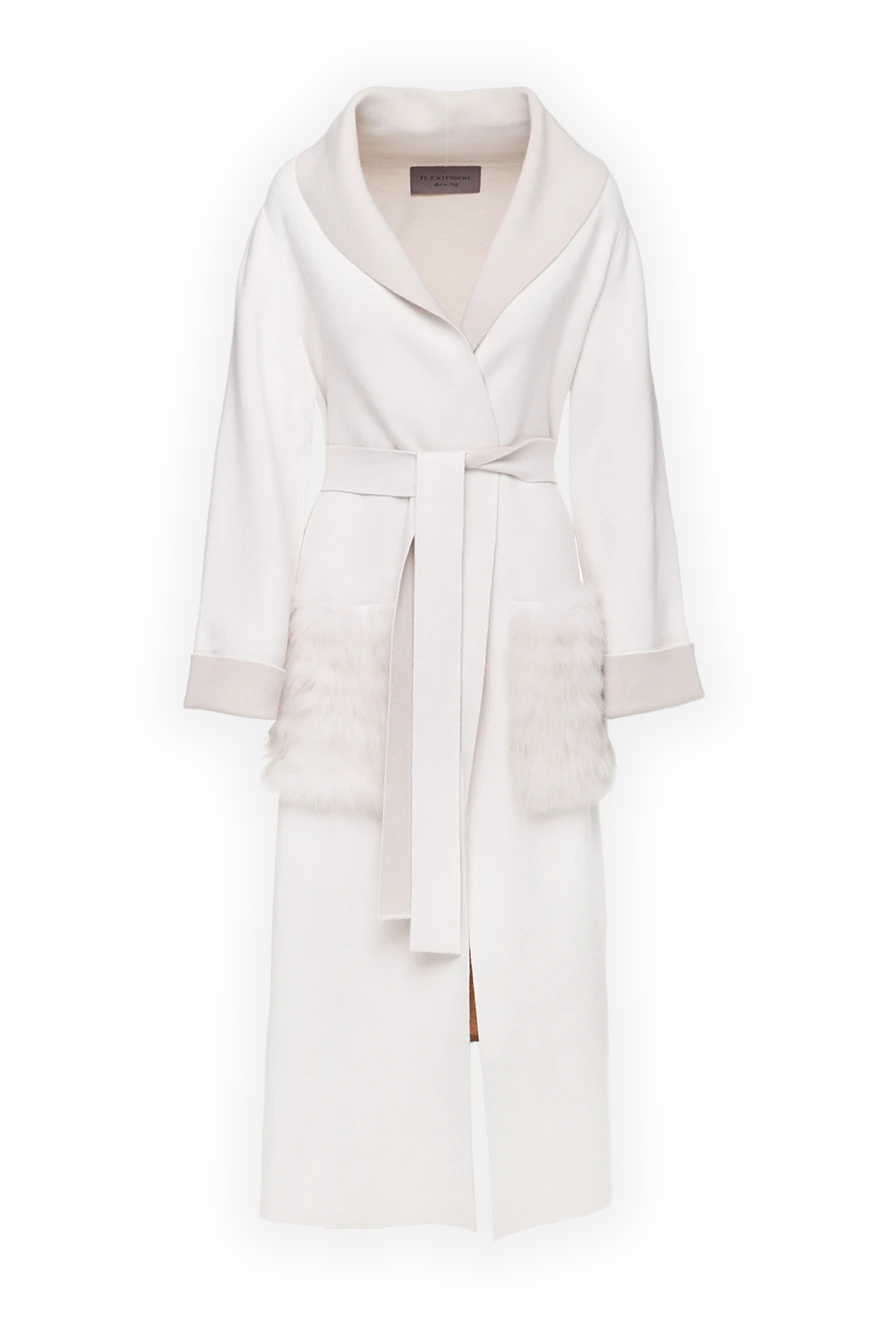 D.Exterior women's white floor-length coat with fur inserts on pockets 155961 - photo 1