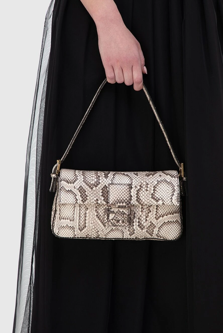 Fendi жіночі сумка зі шкіри бежева жіноча купити фото з цінами 164677 - фото 2