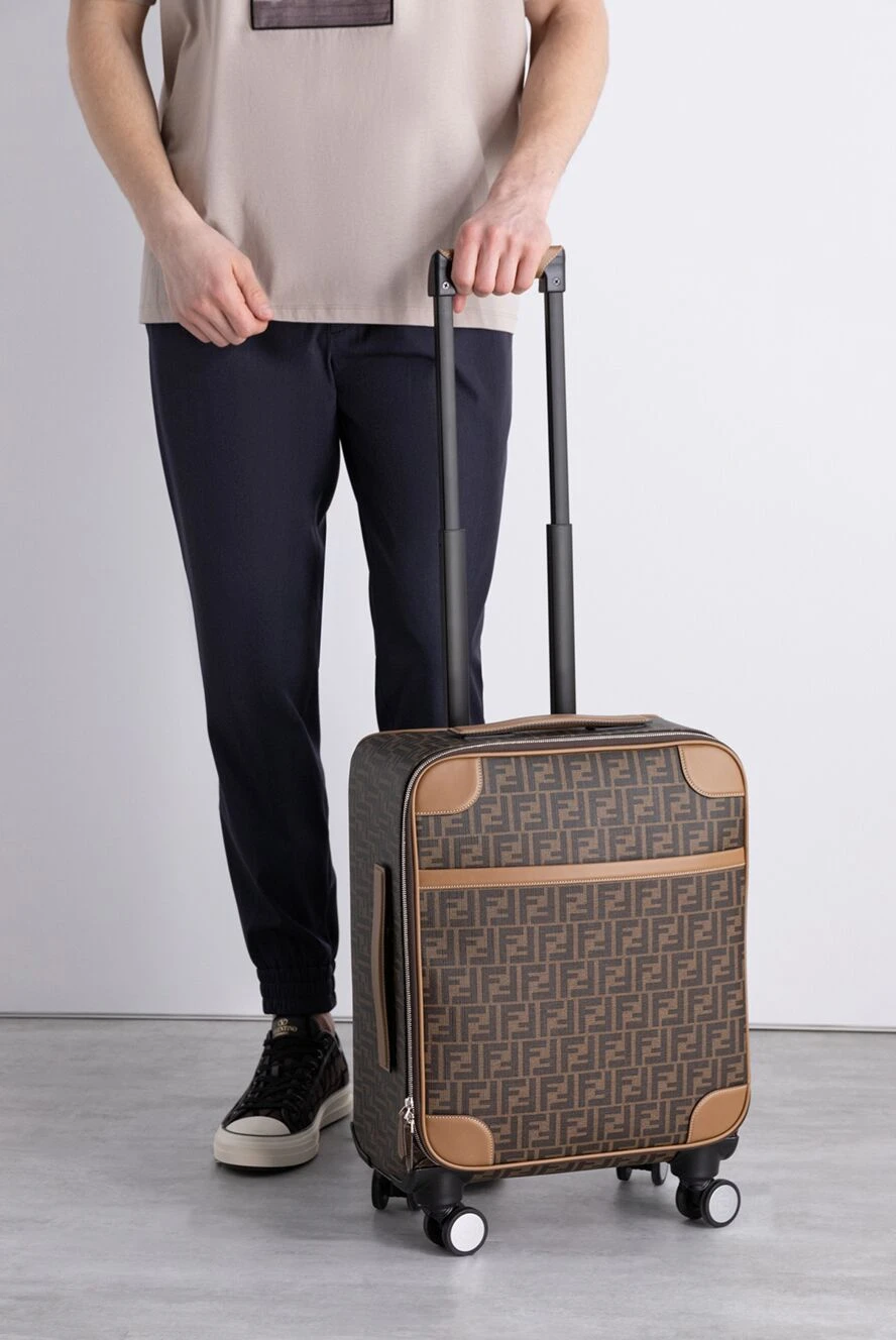 Fendi мужские чемодан из кожи коричневый мужской купить с ценами и фото 170559