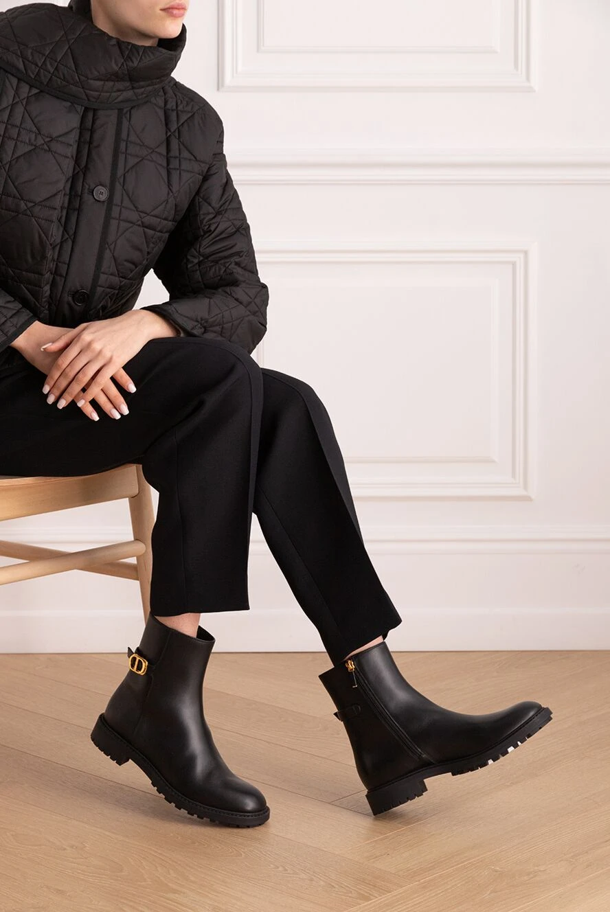 Dior жіночі черевики з натуральної шкіри жіночі чорні купити фото з цінами 176330 - фото 2