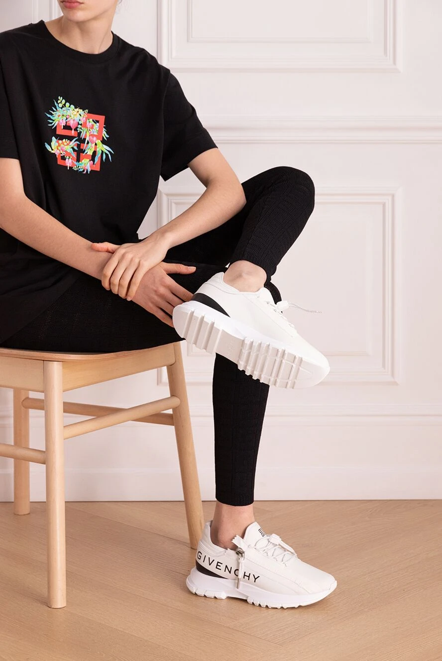 Givenchy женские кроссовки из натуральной кожи женские белые купить с ценами и фото 178357 - фото 2